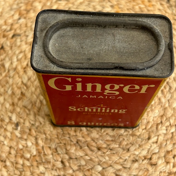 Vintage 8 ounce Schilling Tin Spice - Picture 2 of 6